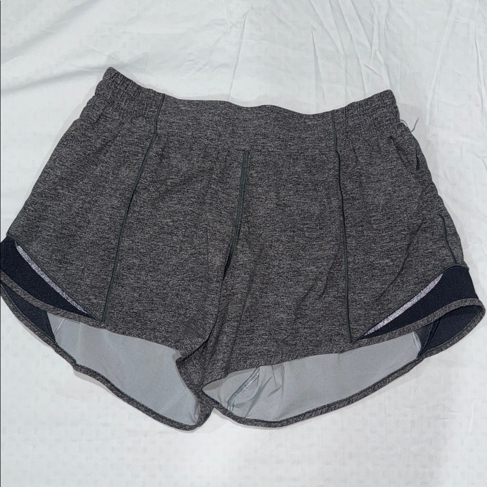 Hotty Hot High-Rise Lined Shorts